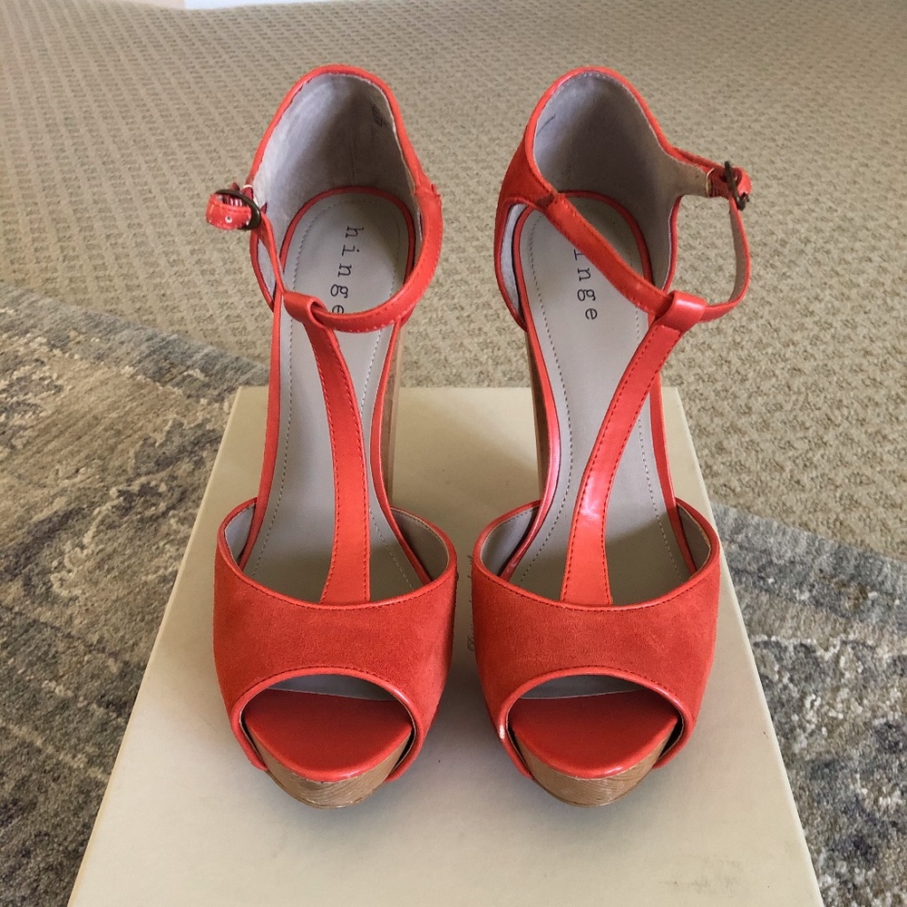 Hinge Asher T-Strap Suede Heel (Orange)